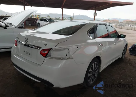 2016 Nissan Altima 2.5 Sv z USA, uszkodzony, nr VIN 1N4AL3AP8GC279818